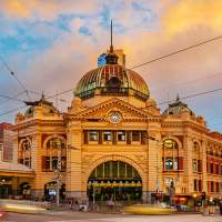 Tour dans la City avec Alice - Partie 1